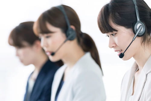 Customer service team of Hooplo Group providing after-sales support and assistance.