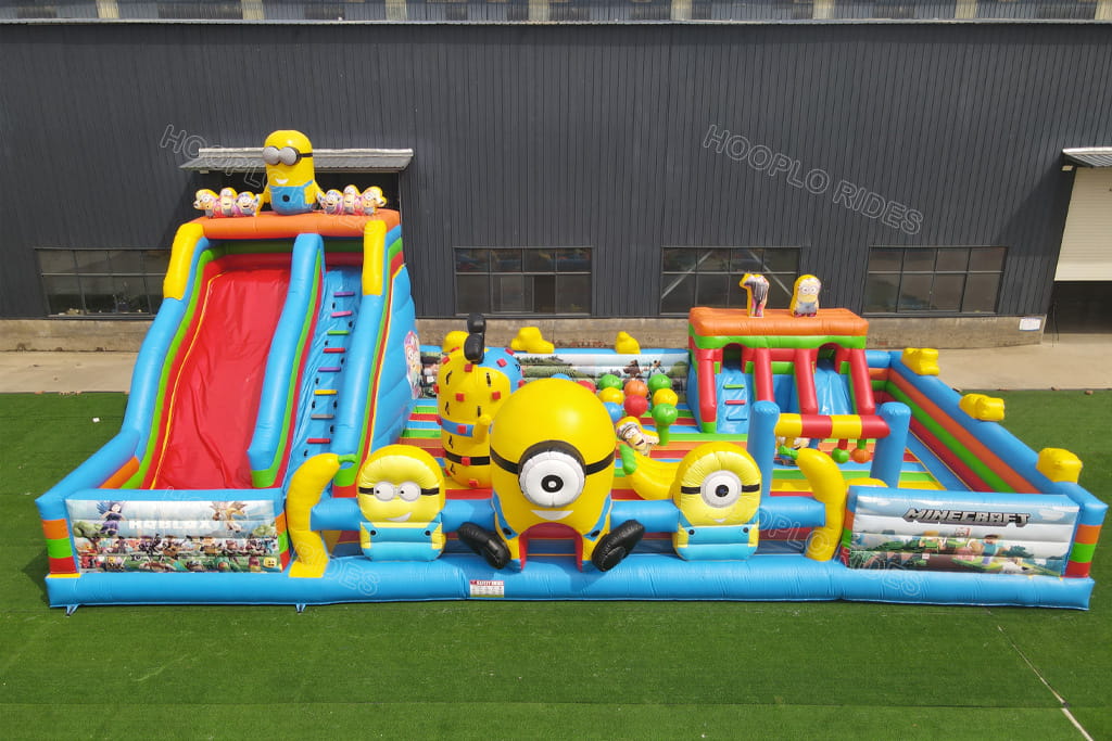 Minion-themed inflatable bounce castle, part of our summer hot shipping inflatable products